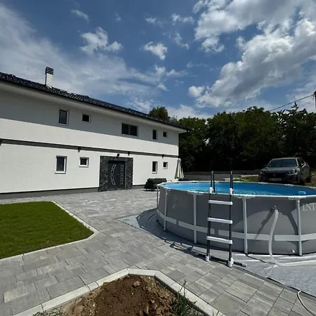 Luna, Borsko Jezero * Bor