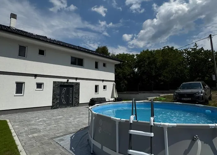 Luna, Borsko Jezero 公寓