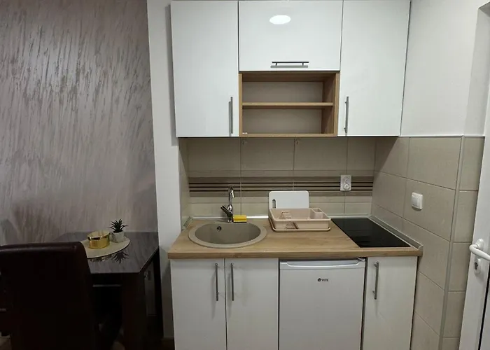 Luna, Borsko Jezero *